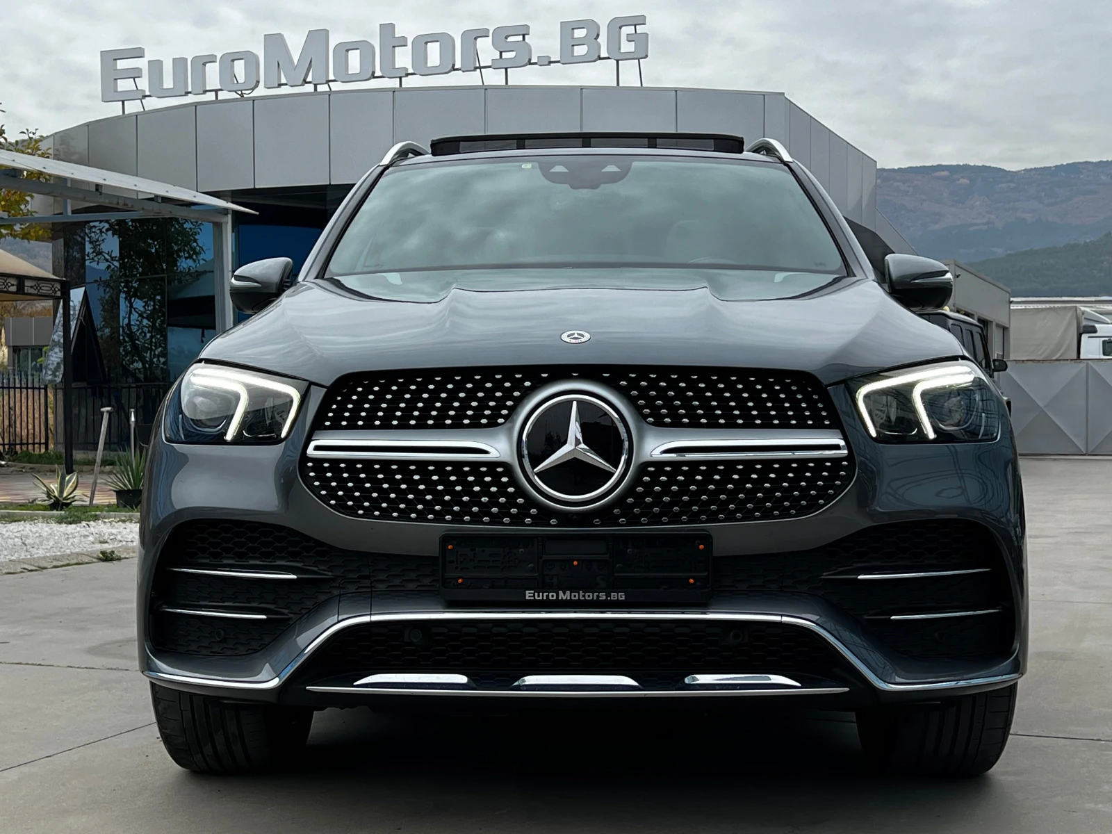 Mercedes-Benz GLE 400 d, 9-G, 4-MATIC, AMG LINE, PANORAMA, CAMERA, DISTR - изображение 2