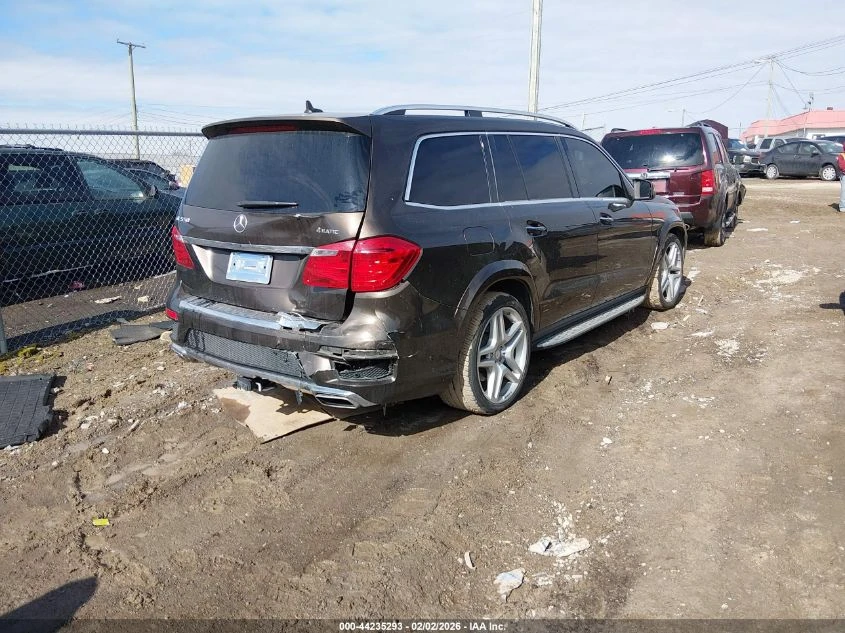 Mercedes-Benz GL 550 2015 MERCEDES-BENZ GL 550 4MATIC - изображение 9