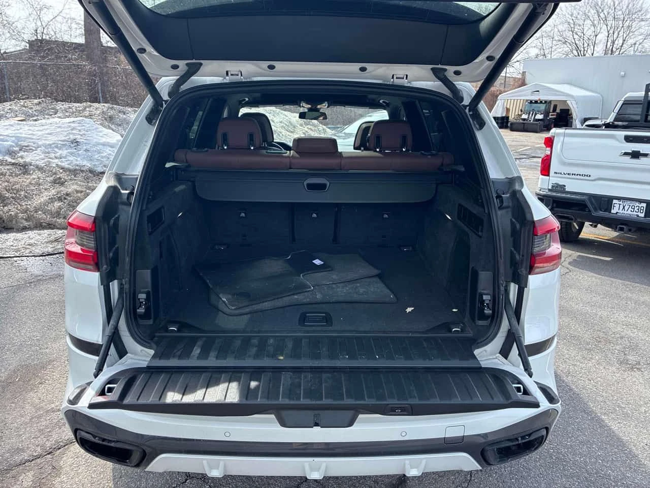 BMW X5 * xDrive40i * ГЛАВНО ПРЕДСТАВИТЕЛСТВО* , снимка 13 - Автомобили и джипове - 54127038