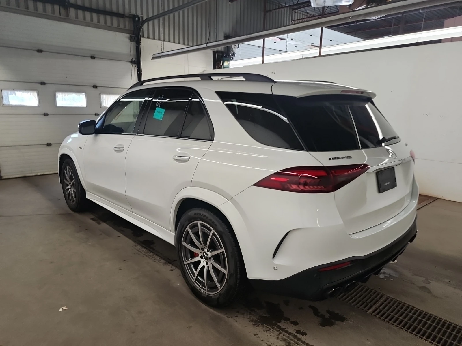 Mercedes-Benz GLE 53 4MATIC + SUV, снимка 6 - Автомобили и джипове - 54459631