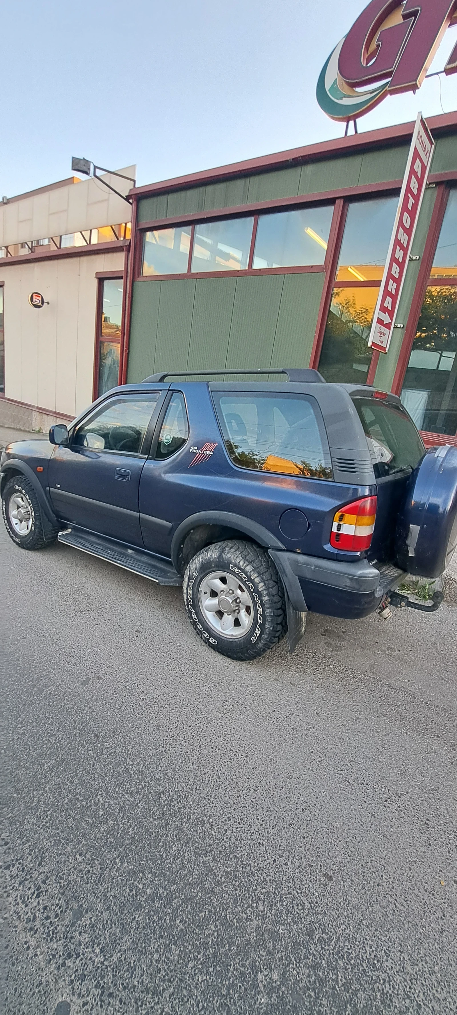 Opel Frontera 2.2, снимка 5 - Автомобили и джипове - 54857907