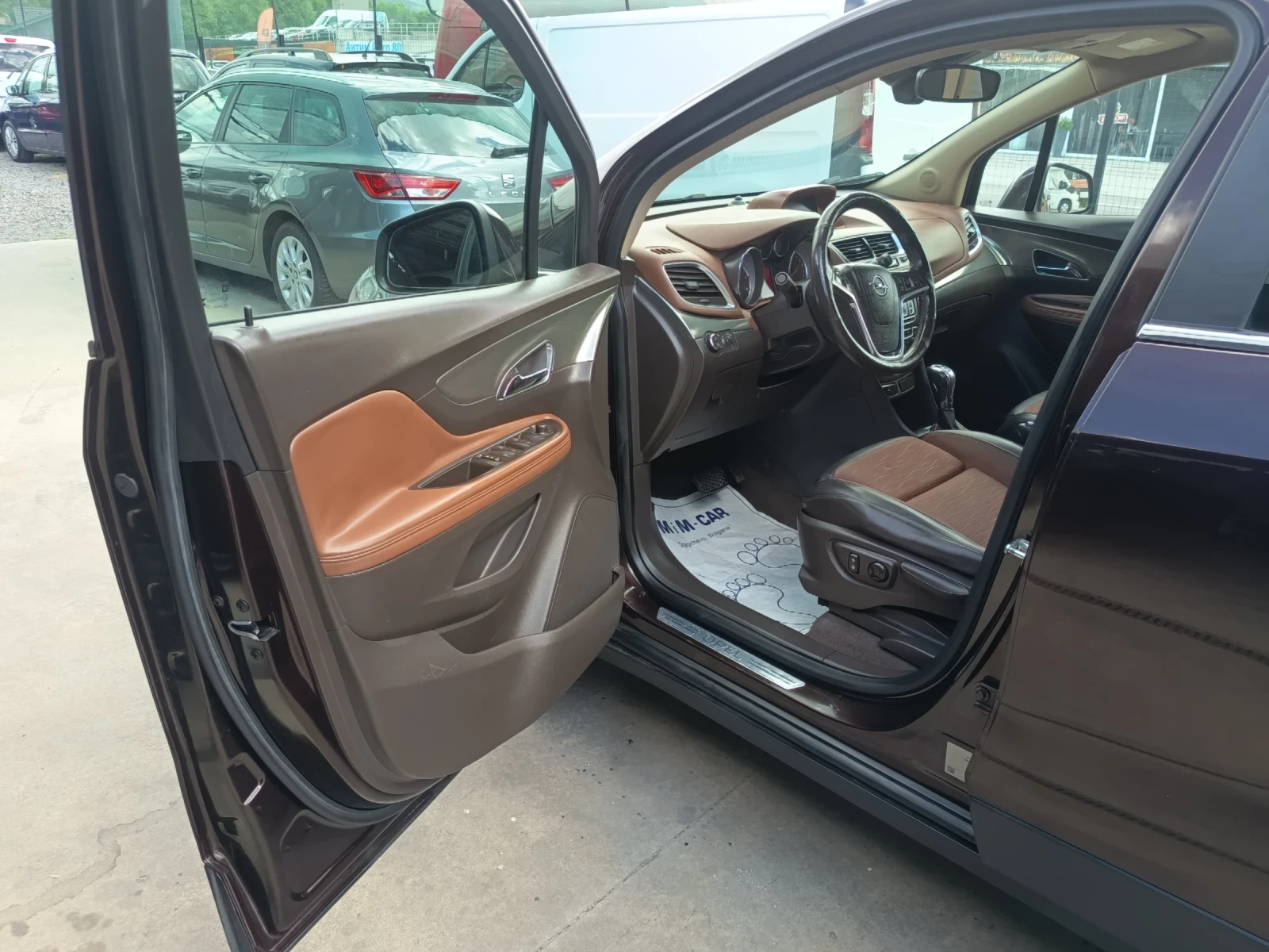 Opel Mokka 1.6cdti, снимка 9 - Автомобили и джипове - 54947450
