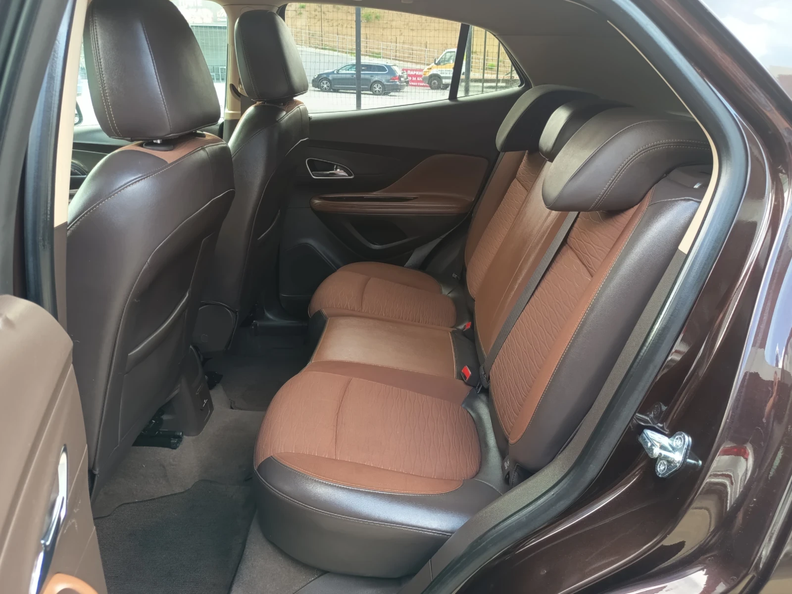Opel Mokka 1.6cdti, снимка 10 - Автомобили и джипове - 54947450