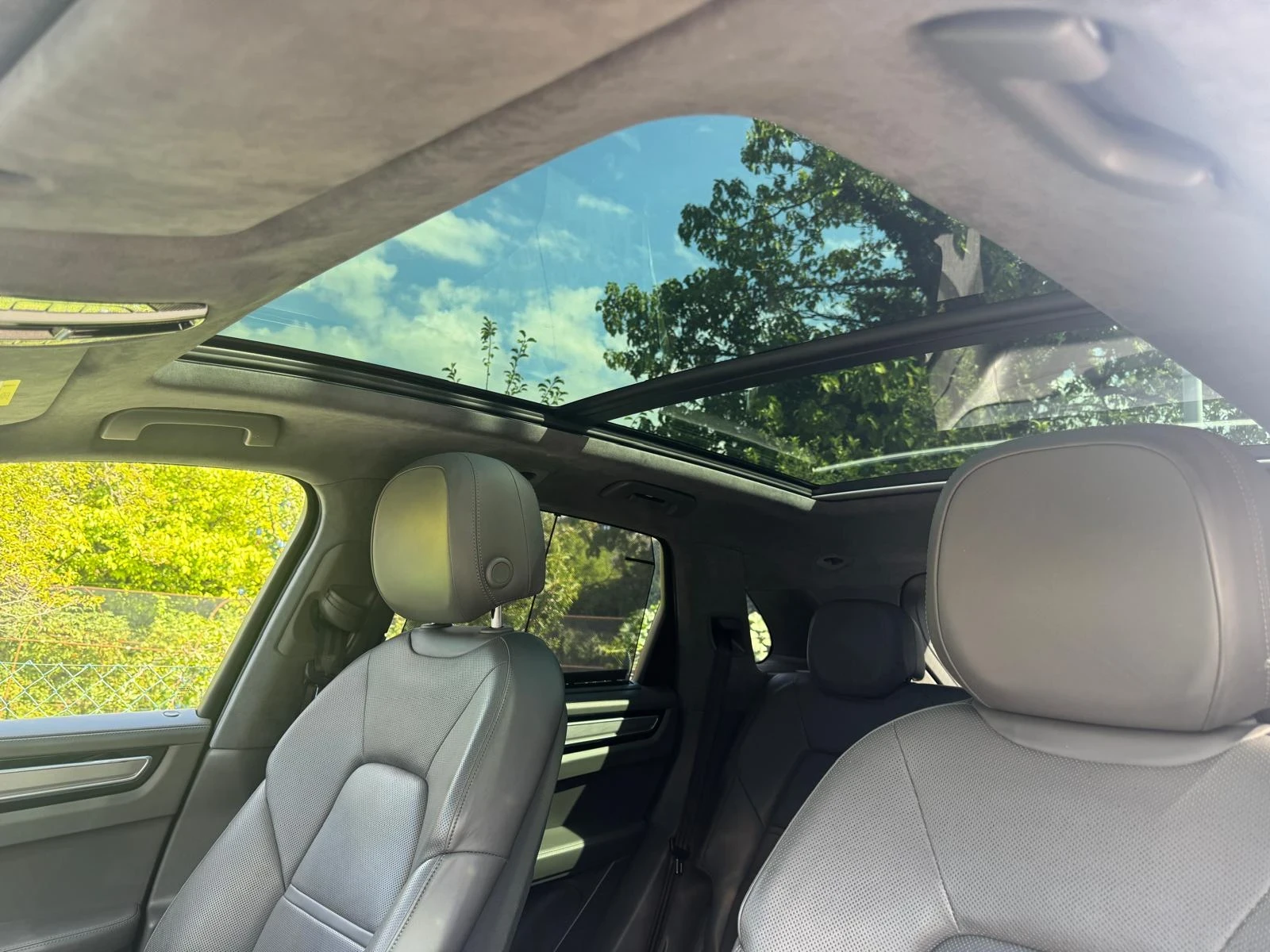Porsche Cayenne 4.0* V8* TURBO S* E-HYBRID* 680KC, снимка 9 - Автомобили и джипове - 55838218