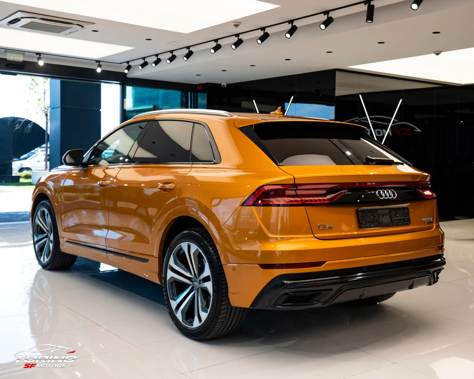 Audi Q8 50TDI* S-LINE* B&O* SOFTCLOSE* KEYLESS* 360CAM* , снимка 3 - Автомобили и джипове - 56134008