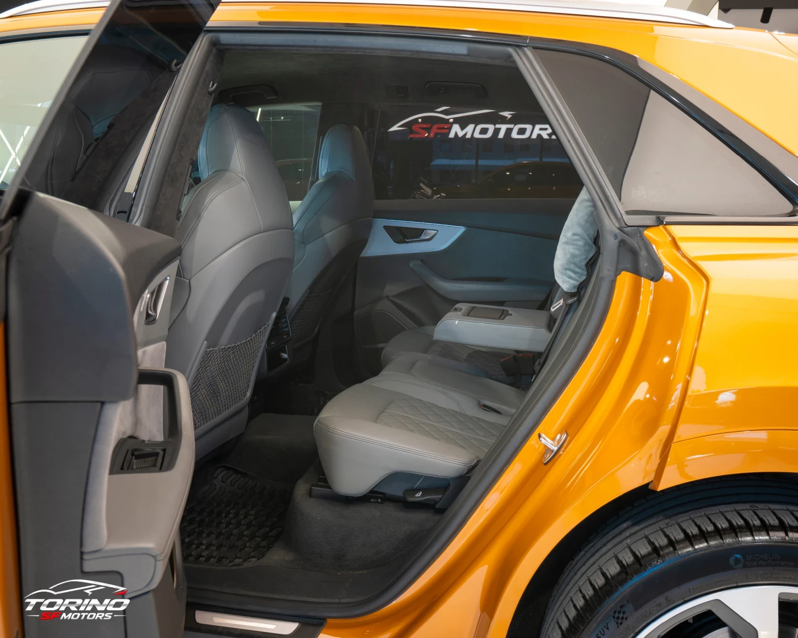 Audi Q8 50TDI* S-LINE* B&O* SOFTCLOSE* KEYLESS* 360CAM* , снимка 11 - Автомобили и джипове - 56134008