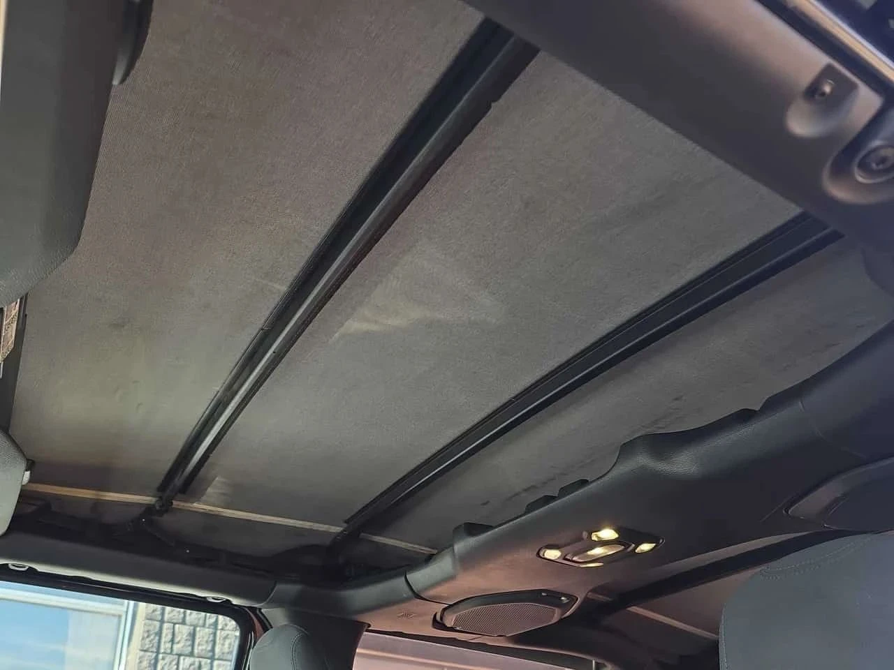 Jeep Wrangler, снимка 13 - Автомобили и джипове - 56737424