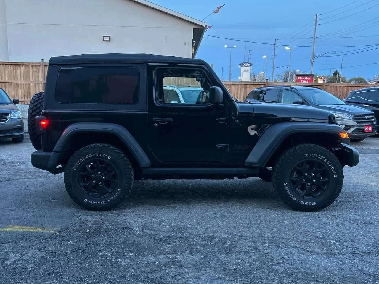 Jeep Wrangler, снимка 3 - Автомобили и джипове - 56737424