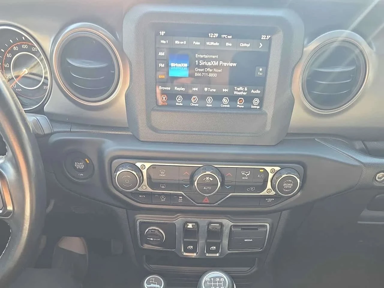 Jeep Wrangler, снимка 9 - Автомобили и джипове - 56737424