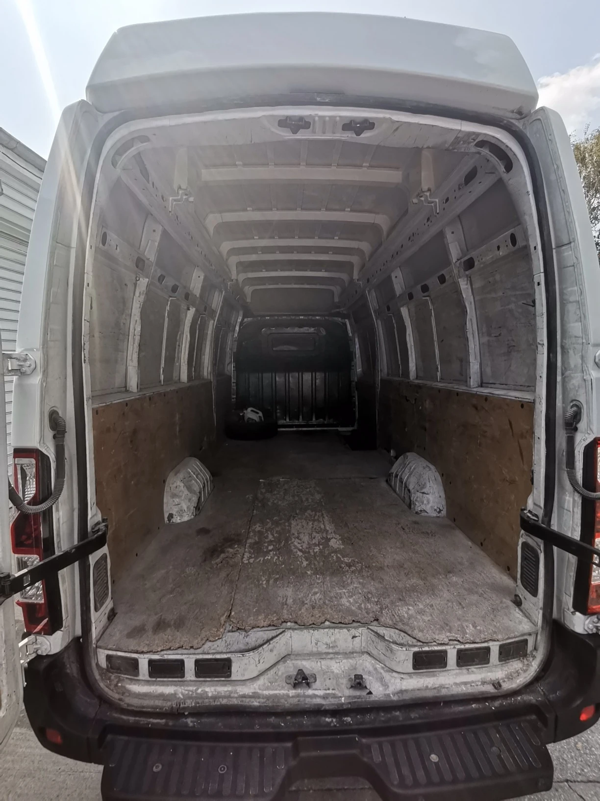 Renault Master L3H3 MAXI 17m2 - изображение 7