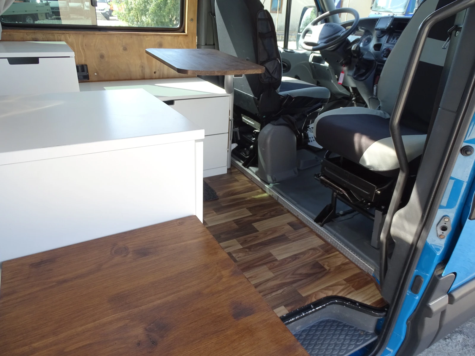 Iveco Daily 29L10* * * КЕМПЕР * * * , снимка 10 - Бусове и автобуси - 55723222