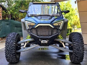  Polaris RZR