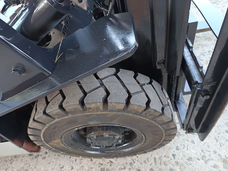 Мотокар Nissan 2.0TON НОВ ВНОС, снимка 2 - Индустриална техника - 50788860