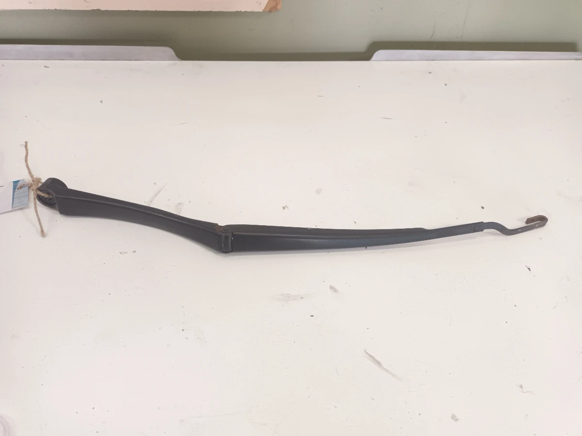 рамо чистачка предно ляво Тойота Рав 4 2.2 д кат бл