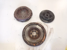 Маховик Пежо 207 1.4Б