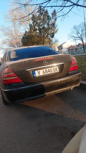 Mercedes-Benz E 270, снимка 3