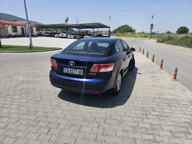 Toyota Avensis, снимка 6 - Автомобили и джипове - 47686034