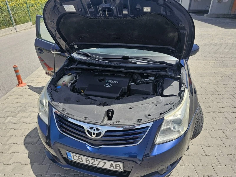 Toyota Avensis, снимка 8 - Автомобили и джипове - 47686034