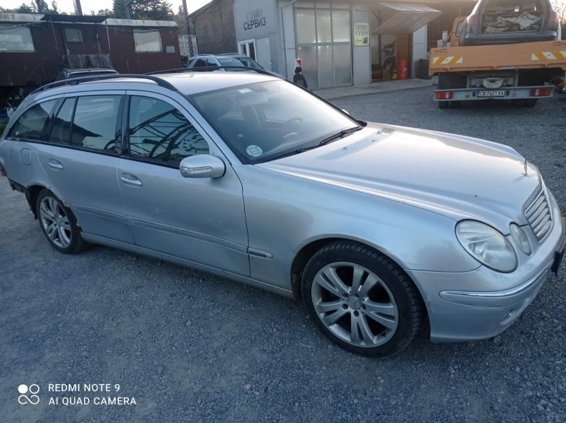 Mercedes-Benz E 220 CDI ELEGANCE OM646, снимка 2 - Автомобили и джипове - 47759172