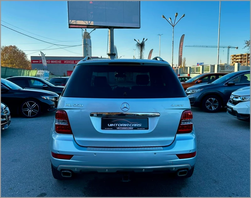 Mercedes-Benz ML 500 4matic, снимка 5 - Автомобили и джипове - 47902735