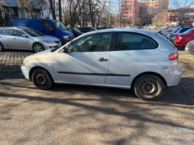 Seat Ibiza, снимка 5 - Автомобили и джипове - 48683819