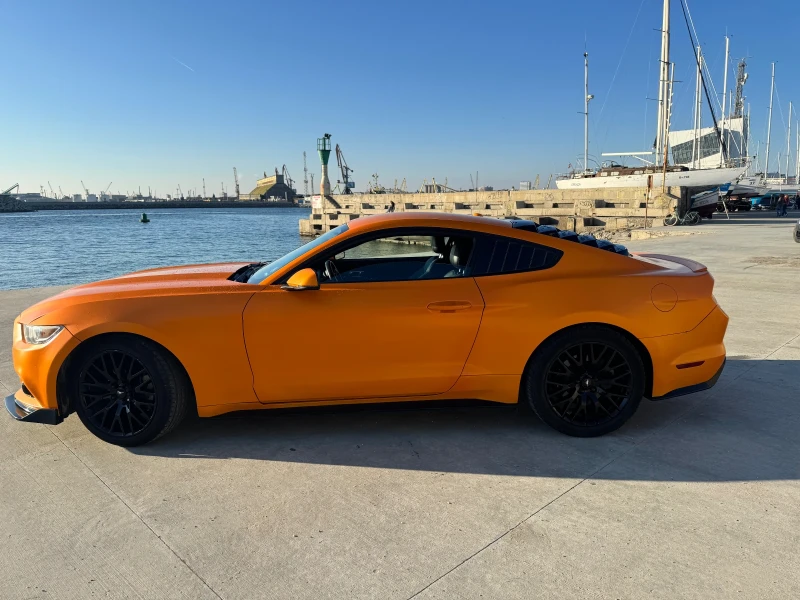 Ford Mustang 2.3 EcoBoost Premium, снимка 4 - Автомобили и джипове - 48959560