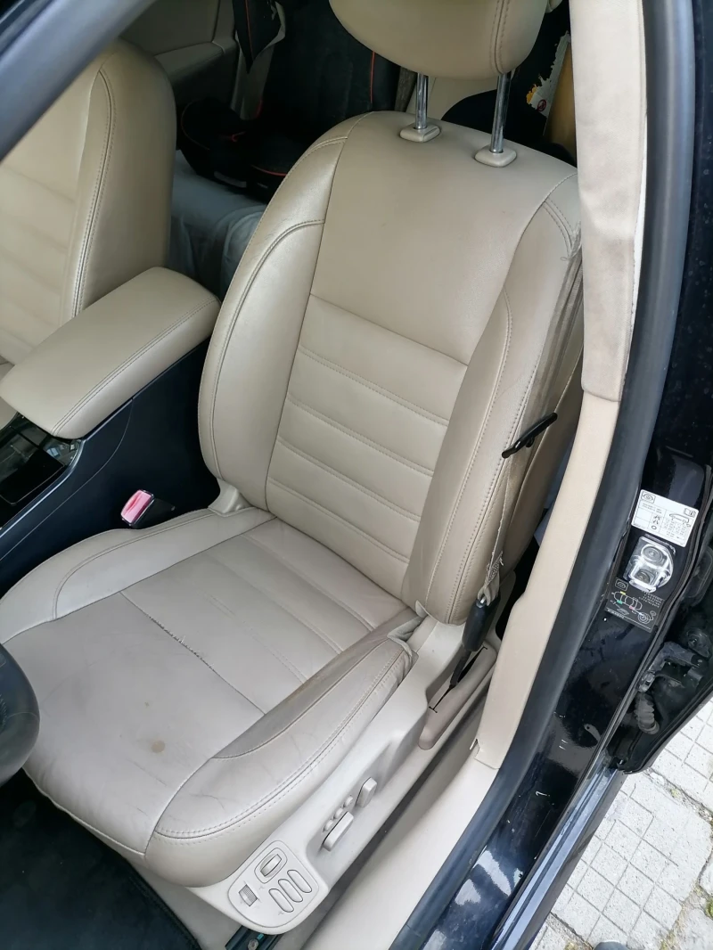 Renault Latitude 3.0 dci, 240 к.с., снимка 8 - Автомобили и джипове - 50620517