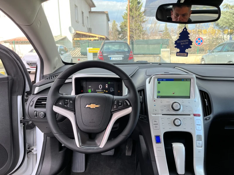 Chevrolet Volt Premium / Швейцария, снимка 9 - Автомобили и джипове - 51862559