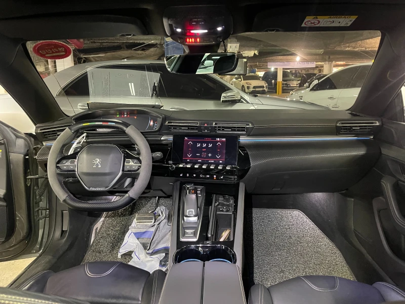 Peugeot 5008 GT-AERO-Pack-ОЧАКВАН ВНОС-КАТО НОВА!, снимка 9 - Автомобили и джипове - 52546464