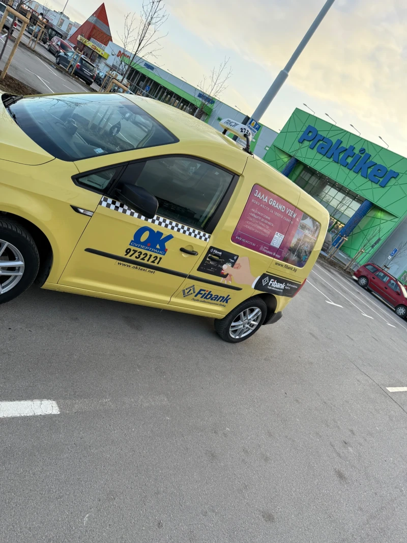 VW Caddy, снимка 5 - Автомобили и джипове - 53150786