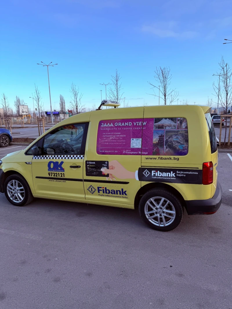 VW Caddy, снимка 3 - Автомобили и джипове - 53150786