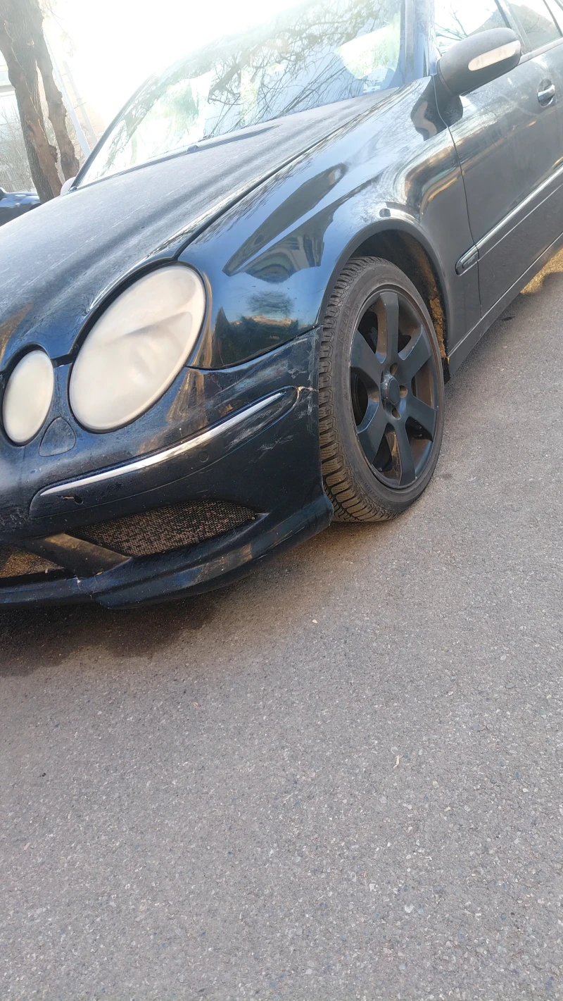 Mercedes-Benz E 270, снимка 9 - Автомобили и джипове - 53161340