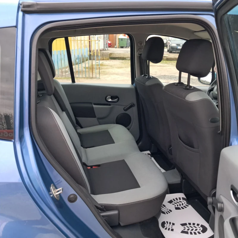 Renault Modus 1.2i, снимка 11 - Автомобили и джипове - 53237628