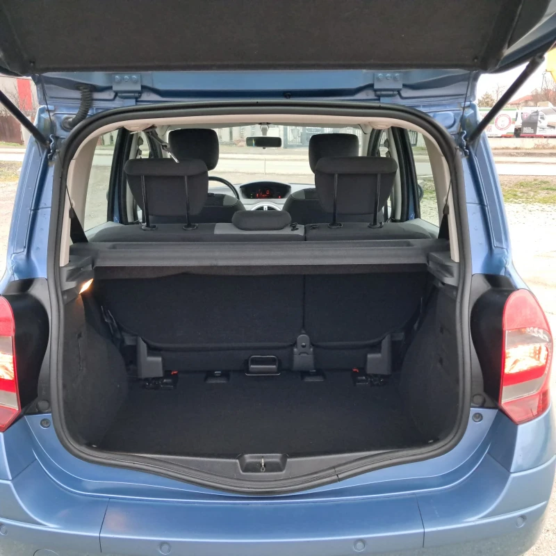 Renault Modus 1.2i, снимка 10 - Автомобили и джипове - 53237628