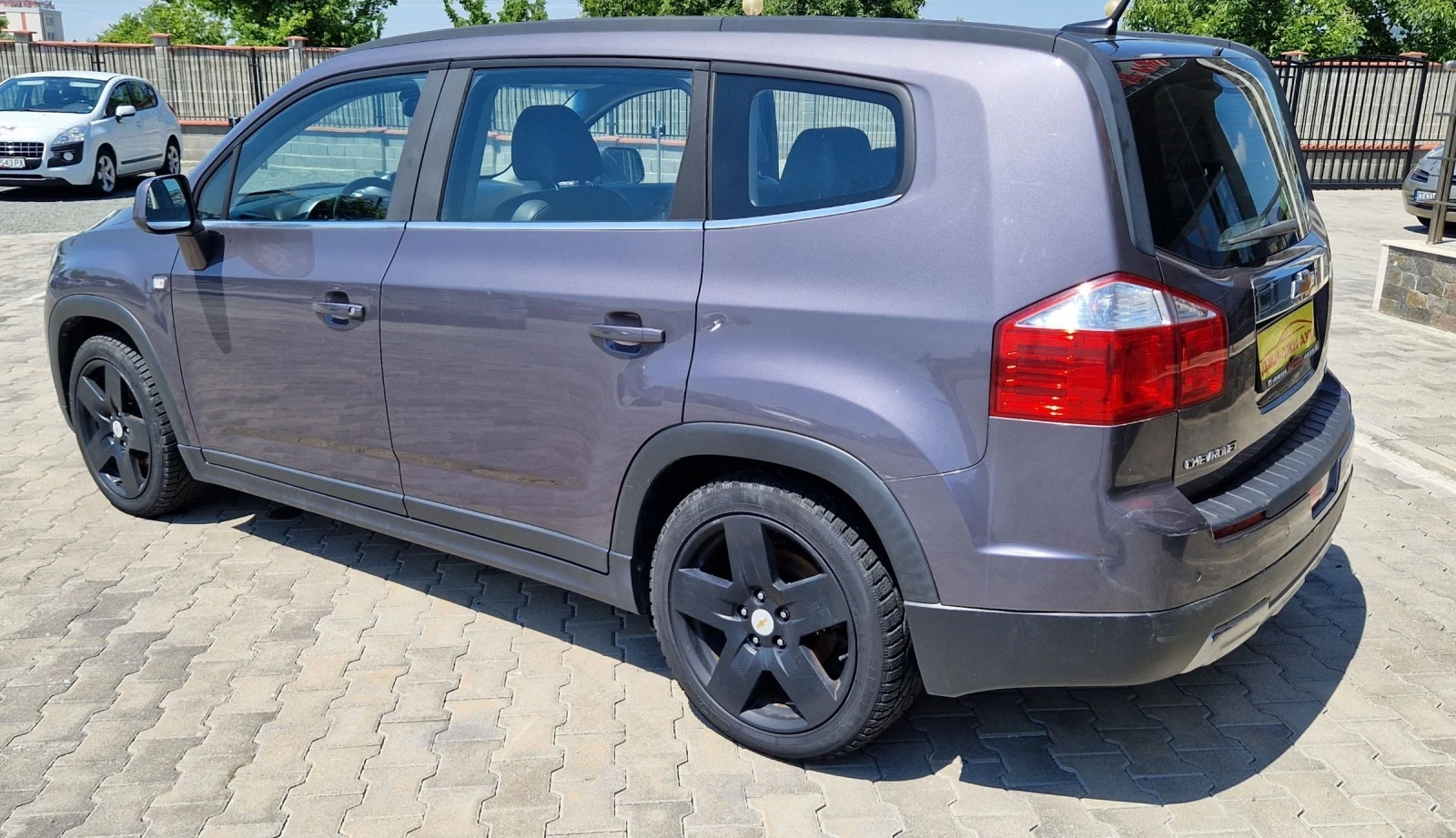 Chevrolet Orlando 1.8 i LPG 141k.c - изображение 6