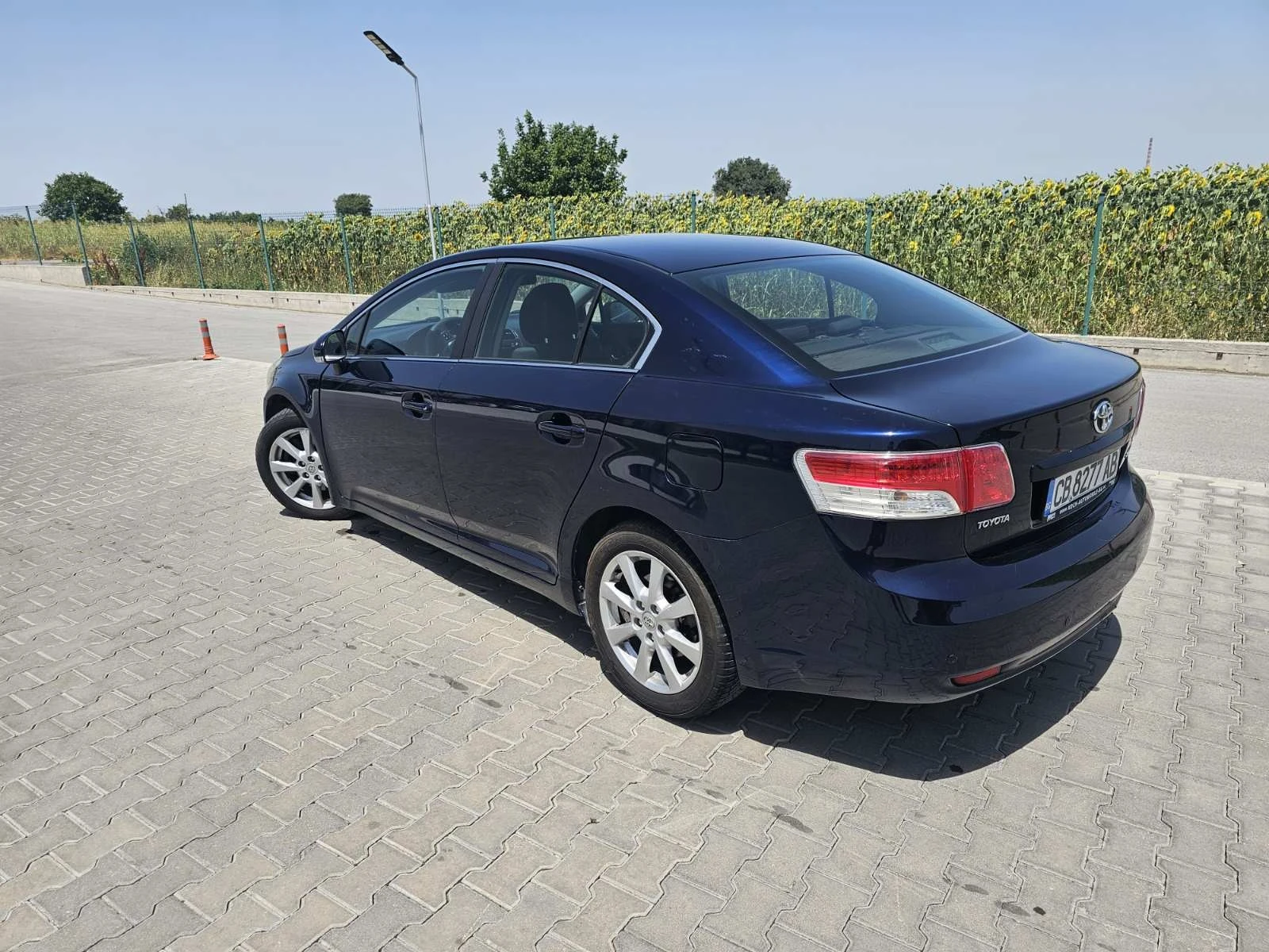 Toyota Avensis  - изображение 3