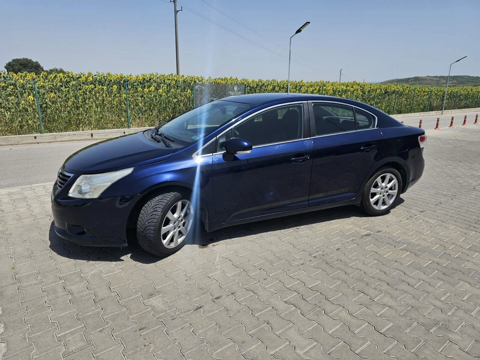 Toyota Avensis  - изображение 2