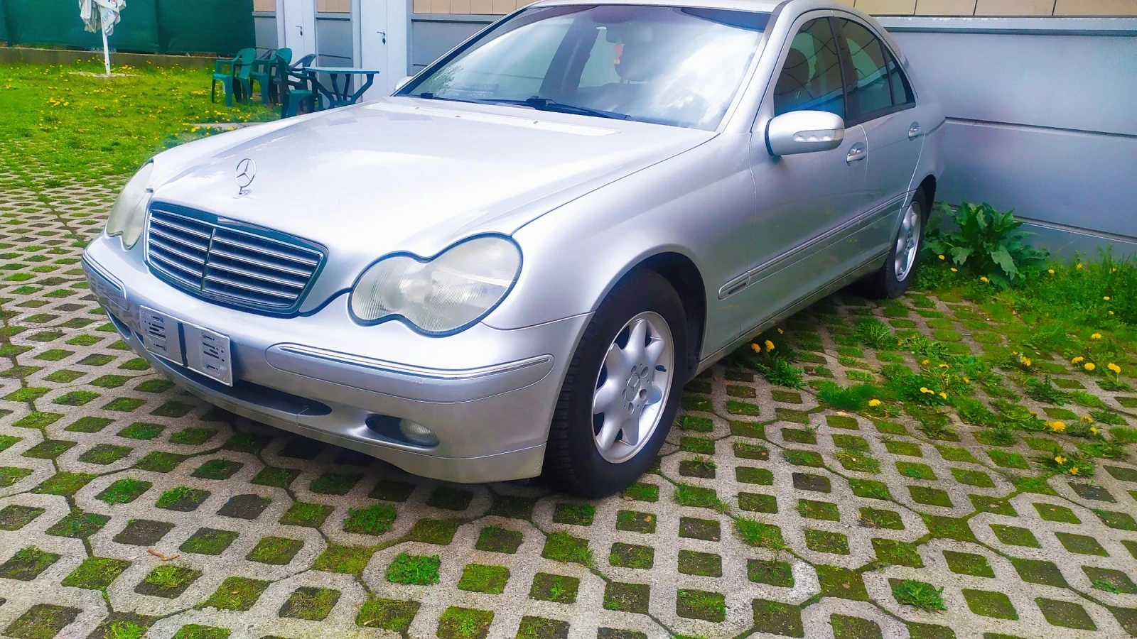 Mercedes-Benz C 180 Elegance - изображение 2