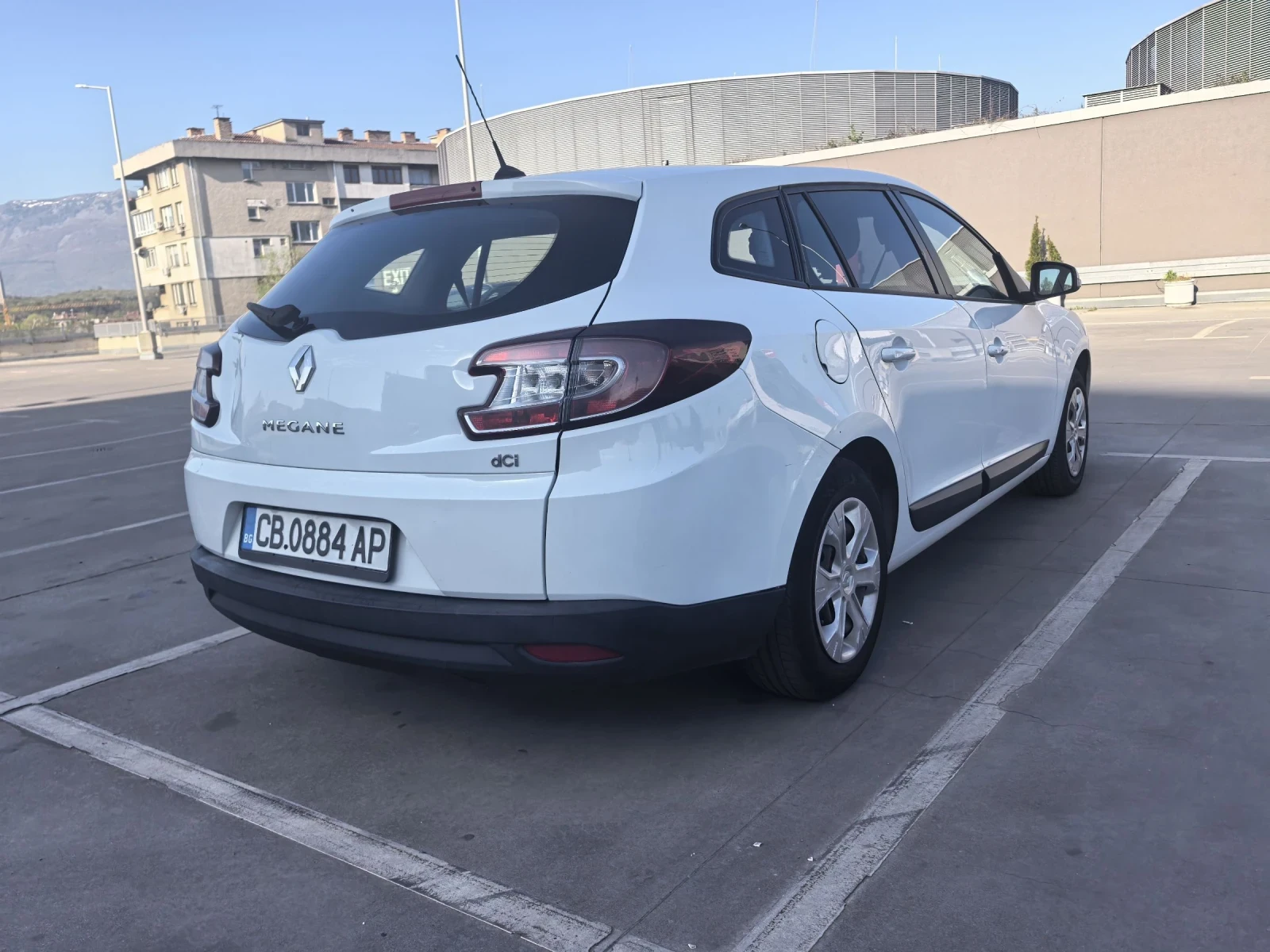 Renault Megane 1.5 dci Grandtour3 - изображение 3