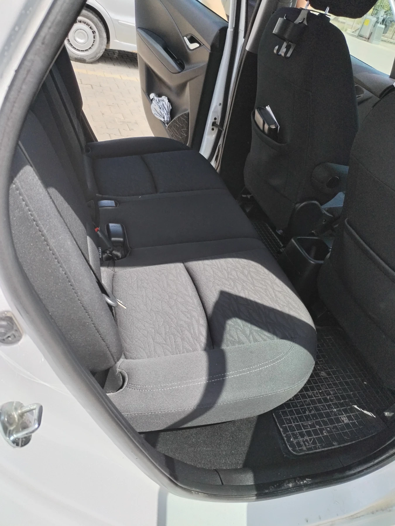 Hyundai Ix20  - изображение 5