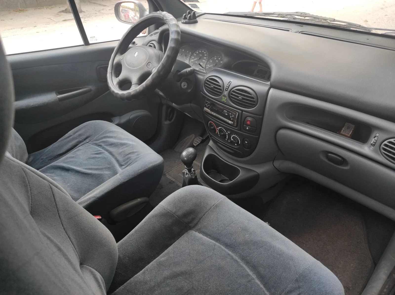 Renault Megane Сценик  - изображение 5