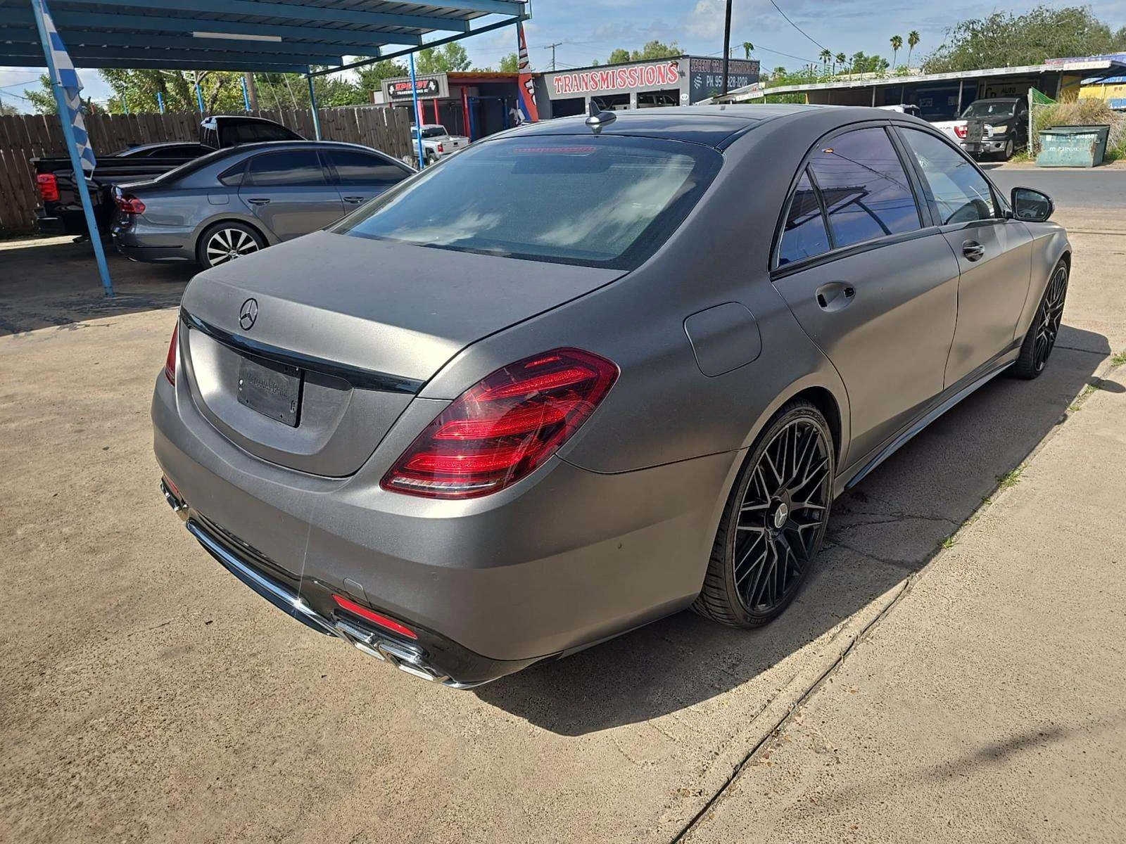 Mercedes-Benz S 560 4MATIC* AMG* DESIGNO*  - изображение 4