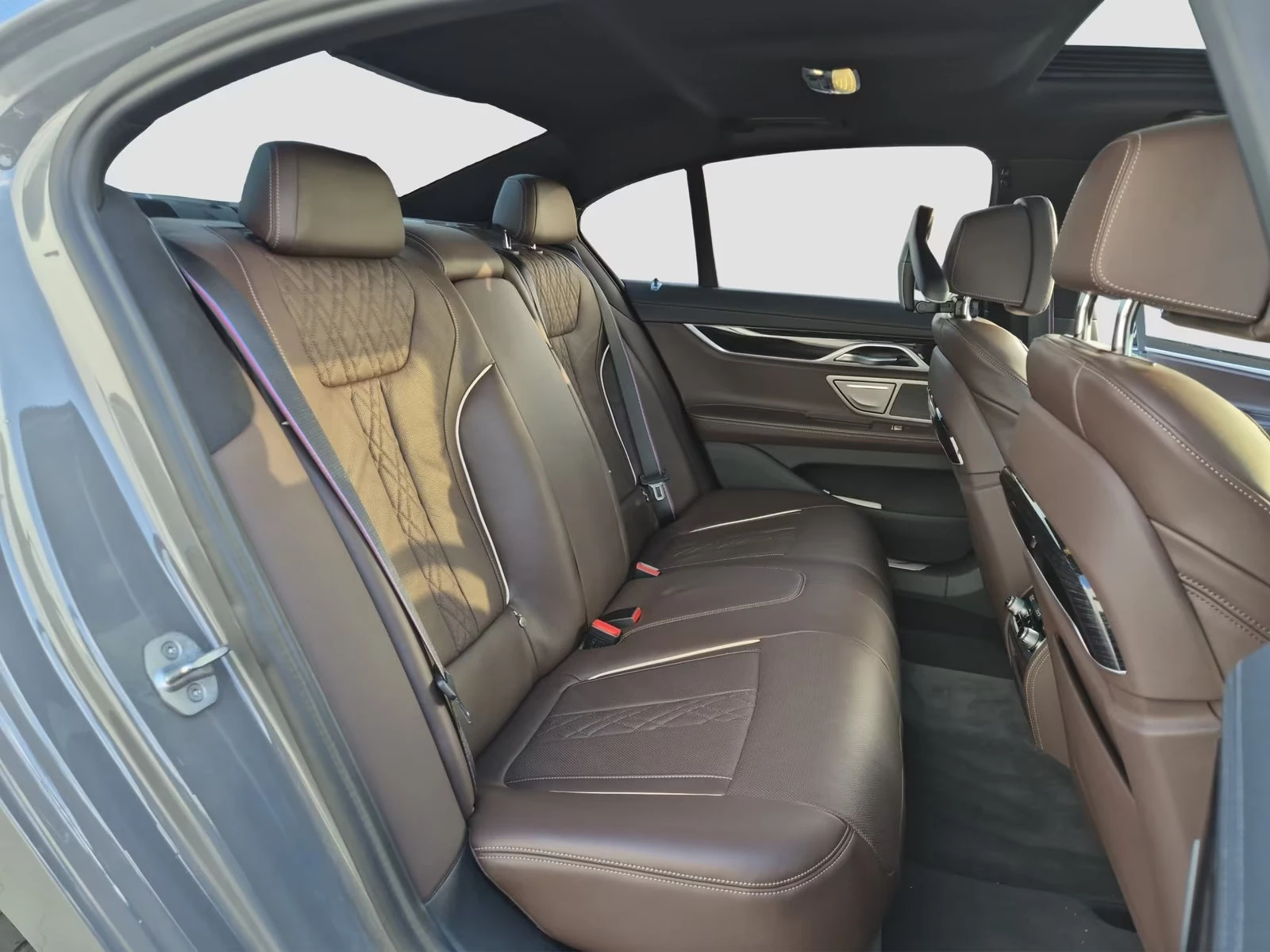 BMW 740 d/xDRIVE/340HP/360CAM/ACC/BSA/MEMORY/HEAD-UP/994f | Mobile.bg � ����������� 16