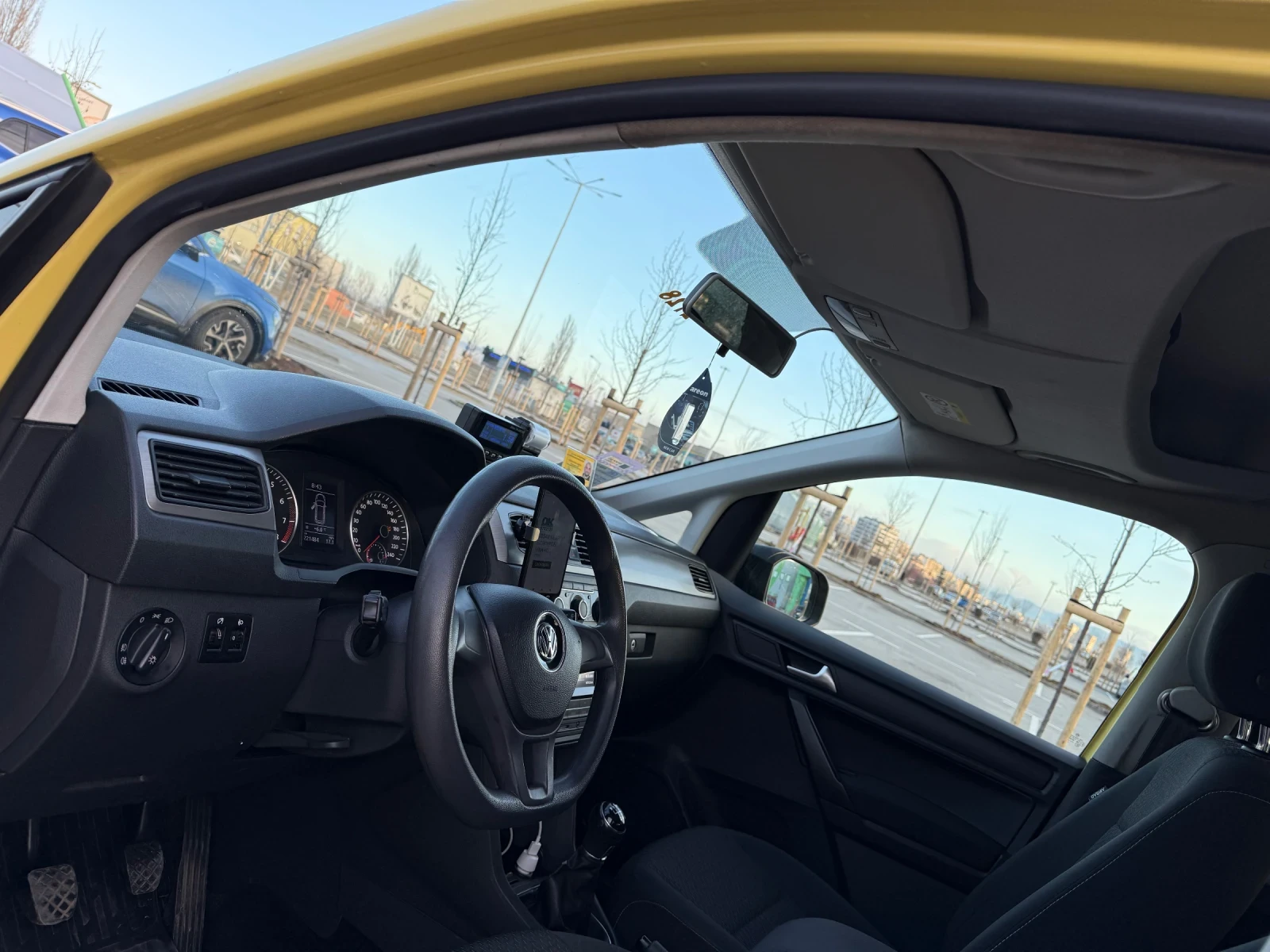 VW Caddy  - изображение 6