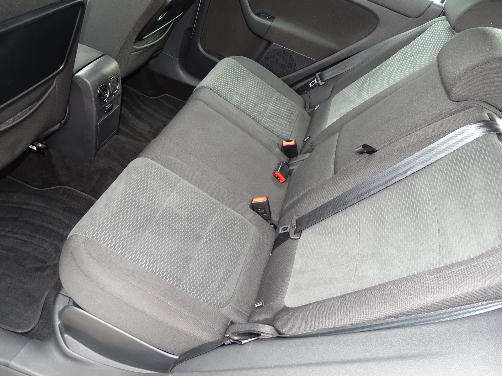 VW Golf Plus 1.6i_102 K���_DSG*  | Mobile.bg � ����������� 13