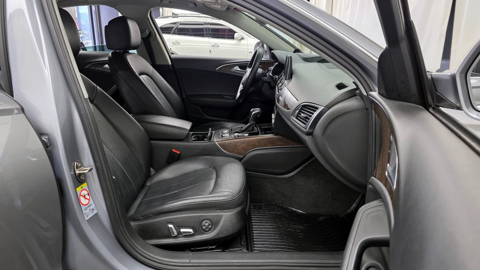 Audi A6 3.0TDI/FACE/Пълна сервизна история !!! - изображение 9