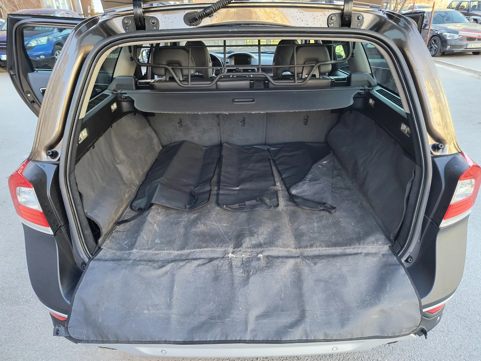 Volvo Xc70 D5 Inscription, снимка 10 - Автомобили и джипове - 53822133