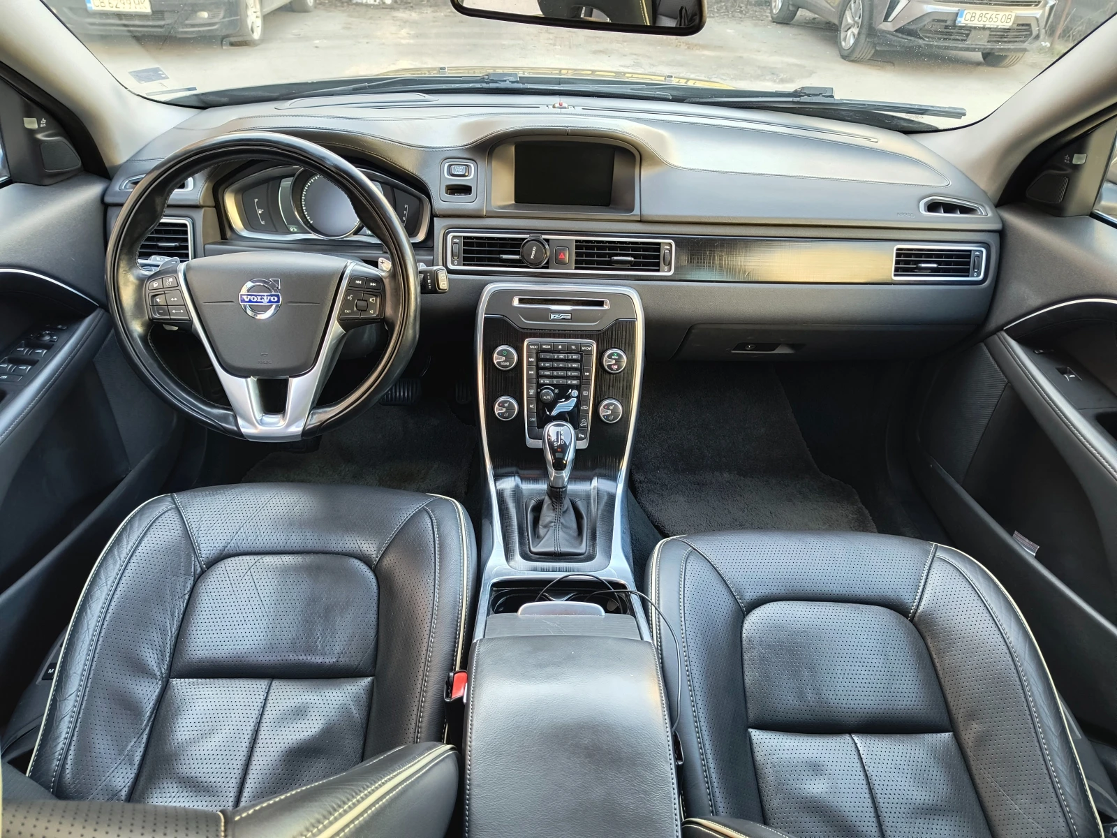 Volvo Xc70 D5 Inscription, снимка 7 - Автомобили и джипове - 53822133