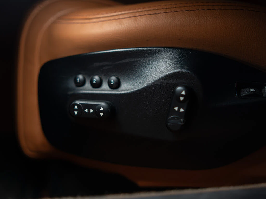 Maserati GranTurismo * Convertible* Автокредит(Цена до БГ), снимка 9 - Автомобили и джипове - 53852189