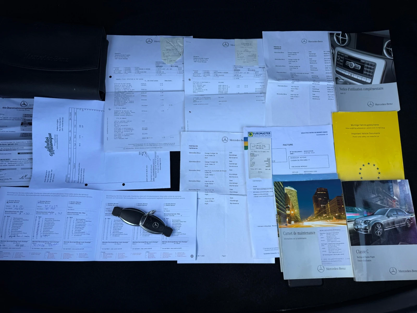 Mercedes-Benz C 200 i / AMG / AUTOMATIC, снимка 17 - Автомобили и джипове - 53988283